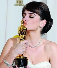 吸引明星注意,揭秘如何吸引明星的广泛关注