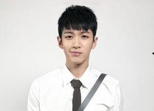 娱乐圈爆料柯震东王源,揭秘两位明星背后的故事