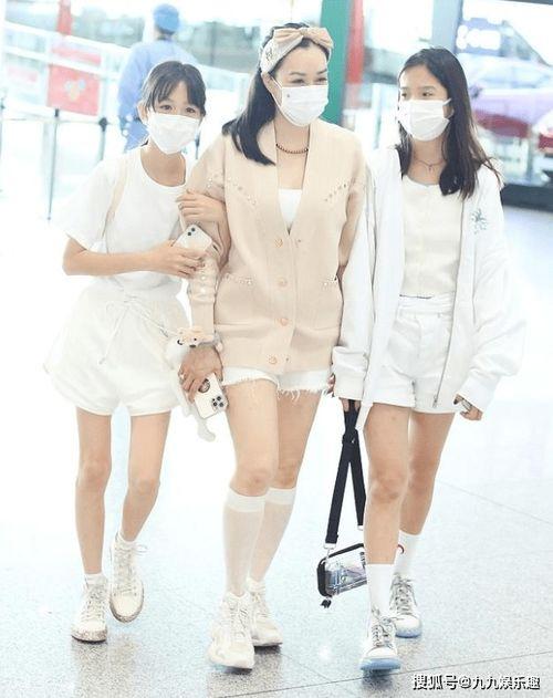 丝袜母女挑,一场跨越代际的时尚碰撞