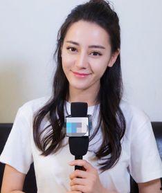 迪丽热巴圈内人爆料照片,圈内人爆料引发热议