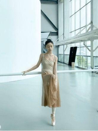 日本芭蕾舞丝袜诱惑,日本芭蕾舞者的独特风情